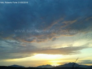 Tramonto sul Monte Alpi da Visciglie - 31 05 2016